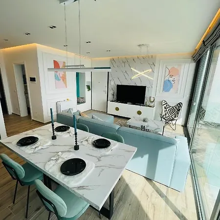 Turquoise Aarohi Appartement *